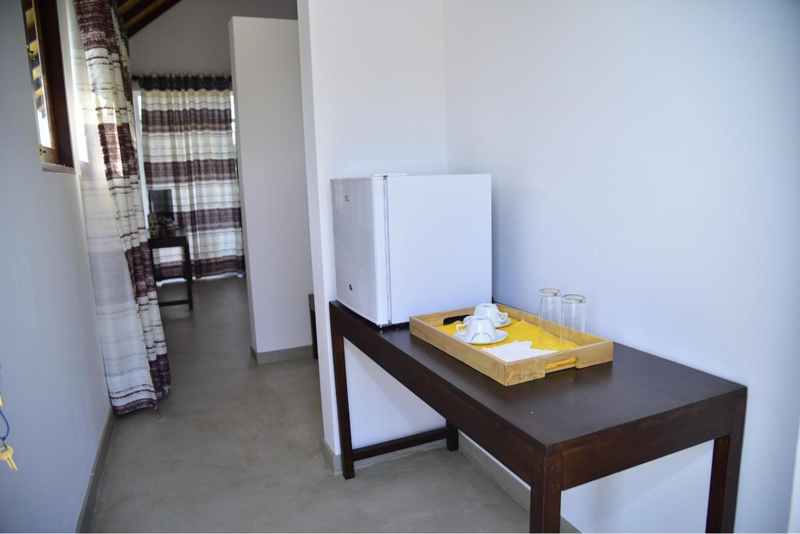 לינה וארוחת בוקר טיסמהרמה Thihawa Eco Huts Yala מראה חיצוני תמונה